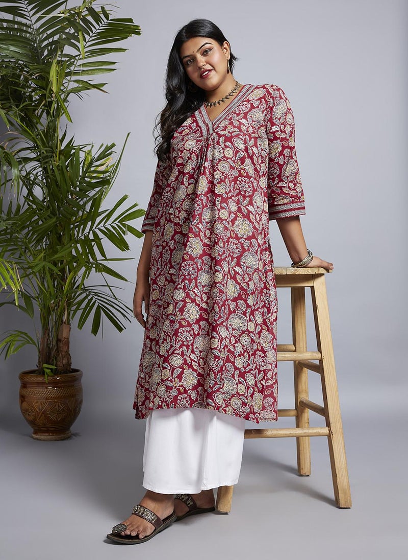 جلو باص جلوبلس تونيك نسائي برقبة على شكل  بطبعات زهور كاملة بكسرات مقاس كبير للعمل - Image 1